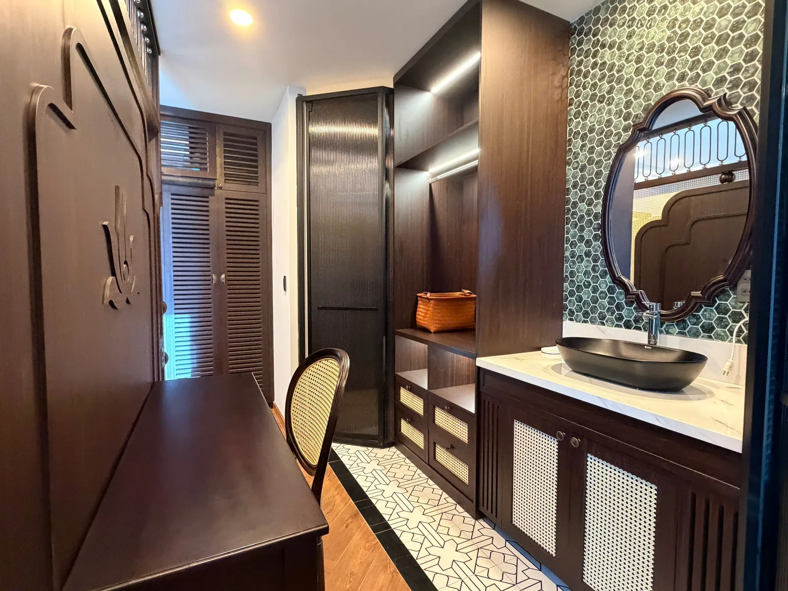 BT4-11 Regal Victoria — 5 Bedroom Villa with Pool - photo 16