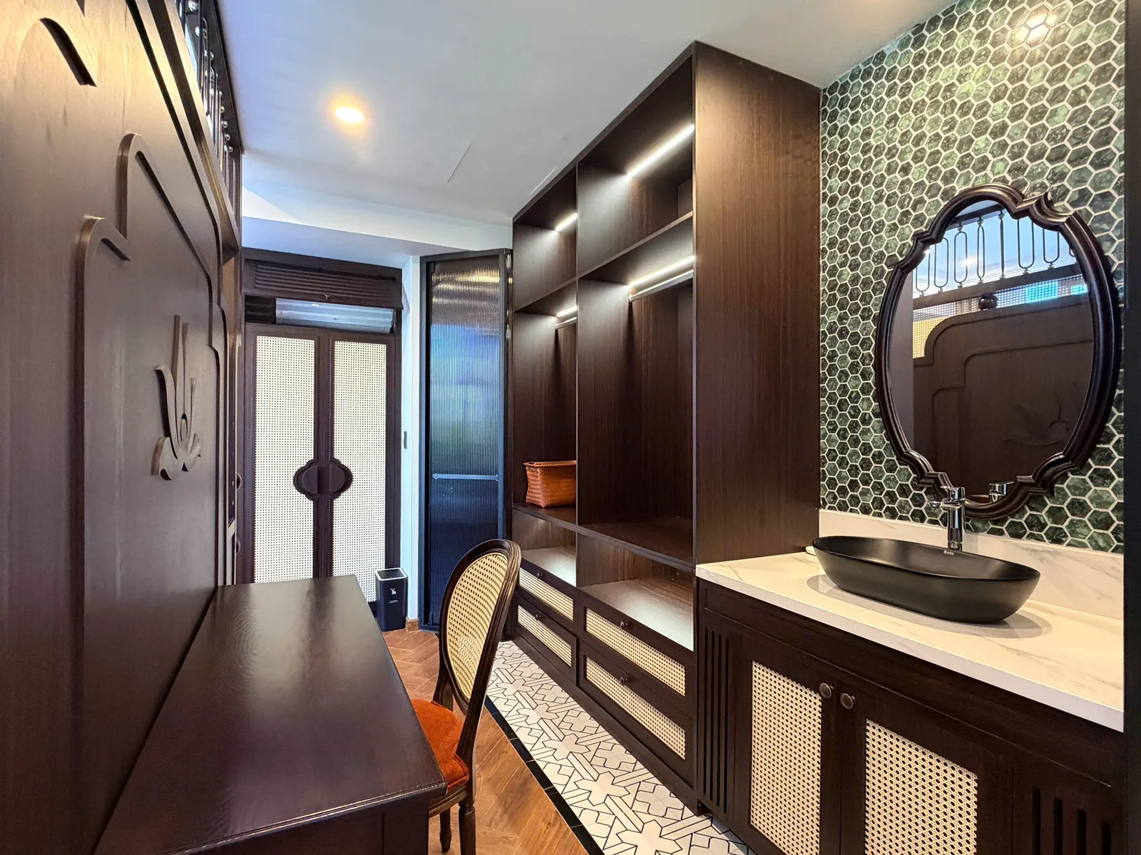 BT4-11 Regal Victoria — 5 Bedroom Villa with Pool - photo 17