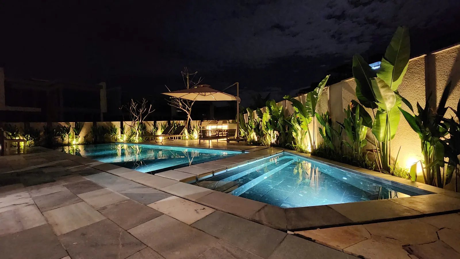 Regal Victoria Garden Retreat 4BR — Near Golf - photo 5