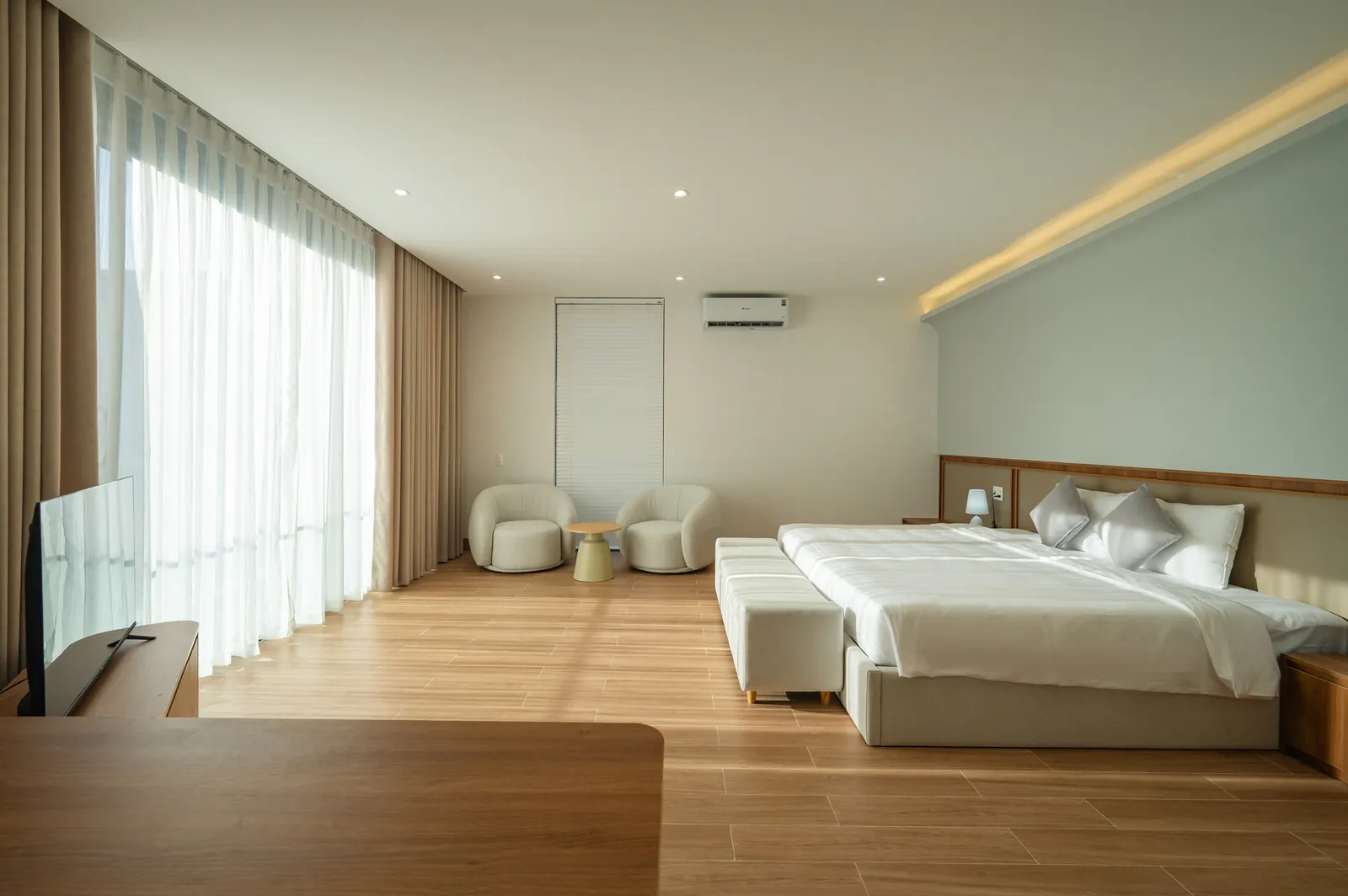 Sun Flower Villa — 4 Bedroom (410 m²) - photo 36