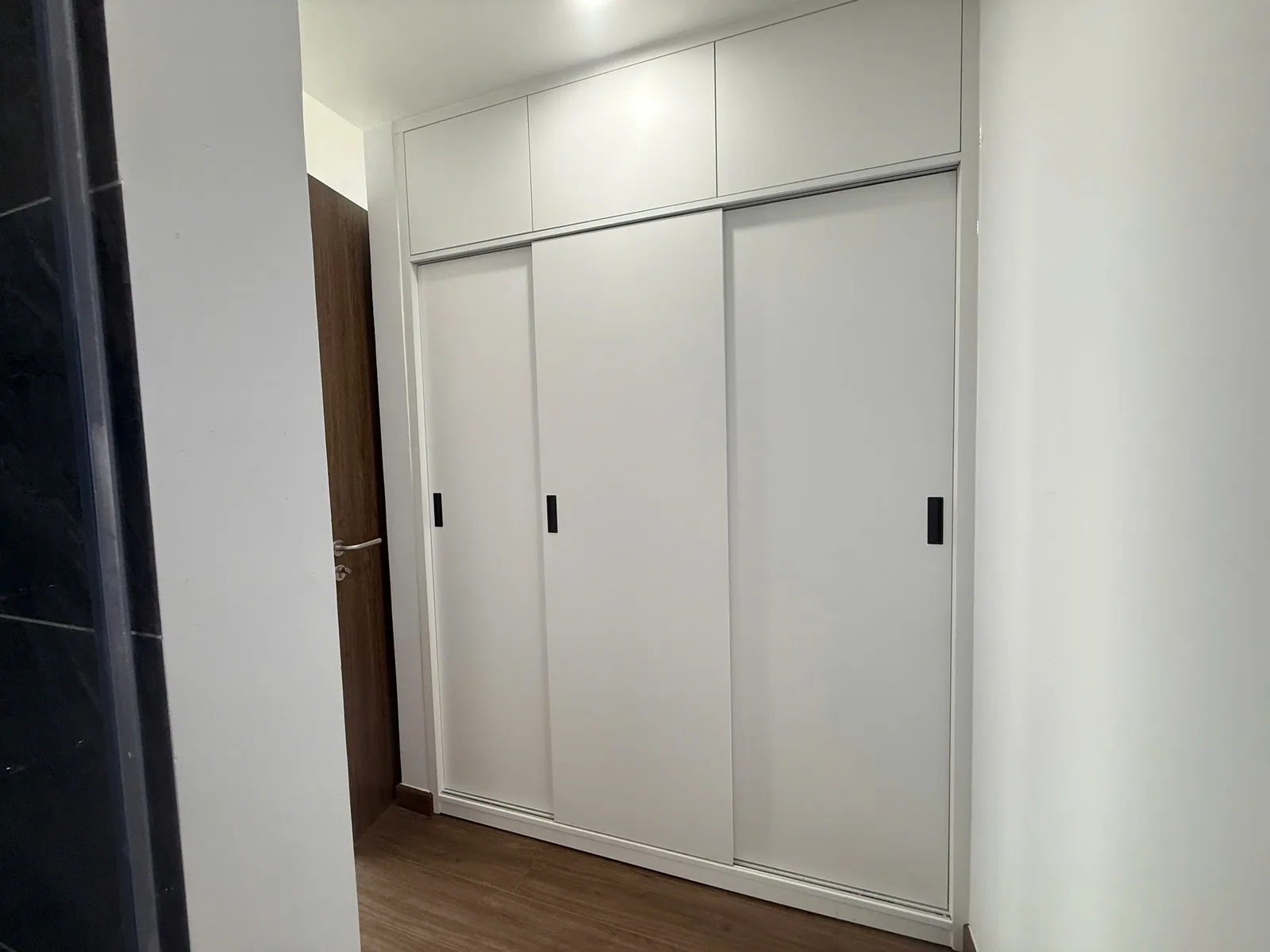 Vista Residence — 17th Floor Corner 2BR, River View - photo 16
